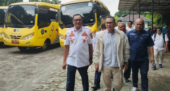 Tangsel Siapkan Bus Sekolah 10 Unit, Dua Untuk Anak Berkebutuhan Khusus