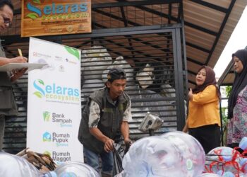 Sinar Mas Land Berdayakan Masyarakat Lewat Program Pengelolaan Sampah Berkelanjutan SELARAS Ecosystem