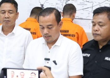Polisi Tangerang Tangkap Dua Pengedar Narkoba Jenis Ganja dengan Barang Bukti Hampir 5 Kg
