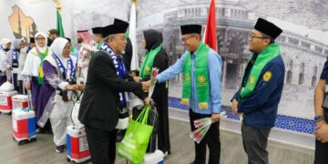 Alhamdulillah, Gelombang Pertama Jemaah Haji Indonesia Tiba di Madinah