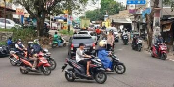 Polisi Amankan Empat Juru Parkir Liar di Pertigaan Serua Ciputat Timur