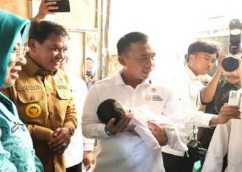 Menteri BKKBN Tinjau Penyaluran Bnatuan Makan Bergizi Gratis di Tangerang Sekaligus Canangkan KB Serentak Nasional