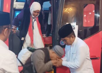 Jemaah Haji Asal Kabupaten Tangerang Kloter JKG 21 Tiba di Kampung Halaman