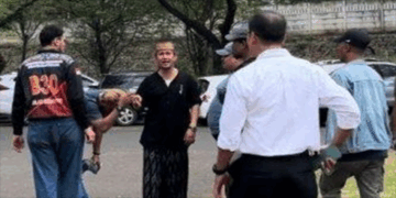 Adik Dicabuli dan Dikeroyok, Bahar bin Smith Ngamuk di Kantor Polisi