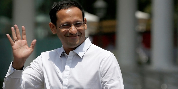 Geger Proyek Rp 9,9 Triliun: Nadiem Makarim Buka Suara soal Laptop Chromebook