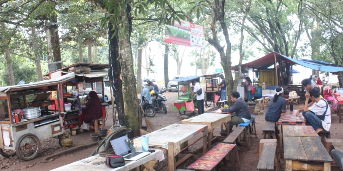 Pedagang di Taman Jajan BRIN/Puspiptek “Diusir Paksa” Penguasa Wilayah