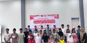 PWI dan Baznas Tangsel Berbagi Santunan untuk Anak Yatim dan Dhuafa dalam Semarak Kemerdekaan