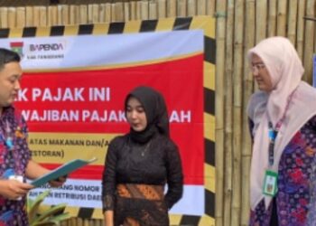 Restoran Danau Abah di Cisauk Tangerang Nunggak Pajak, Bapenda Pasang Media Penagihan
