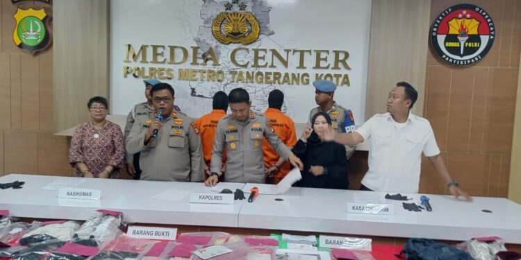 Dua WNA Asal Tiongkok Bobol Rumah Kosong di Tangerang, Kerugian Capai Rp4,5 Miliar