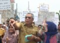 Temui Pendemo, Wali Kota Tangsel Ikut Tolak Penutupan Jalan Raya Serpong-Prumpung Gunung Sindur Oleh BRIN