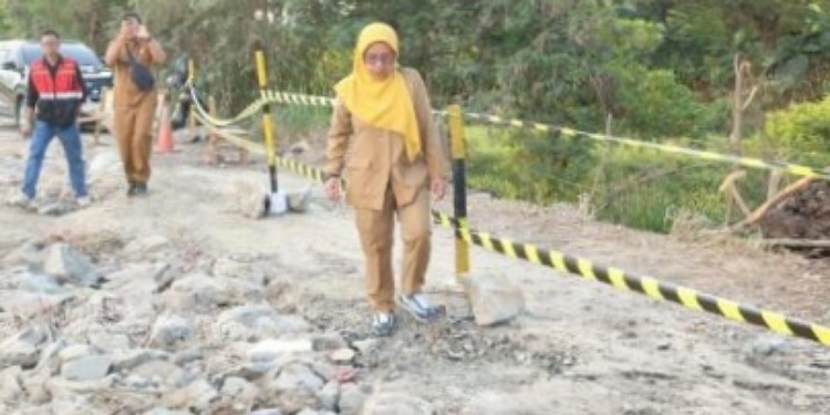 Parah, Jalan Rusak Berat di Kabupaten Tangerang Capai Ratusan Kilometer