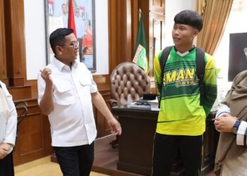 Gubernur Banten Mediasi Perselisihan Kepsek SMAN 1 Cimarga dan Siswa Merokok di Sekolah