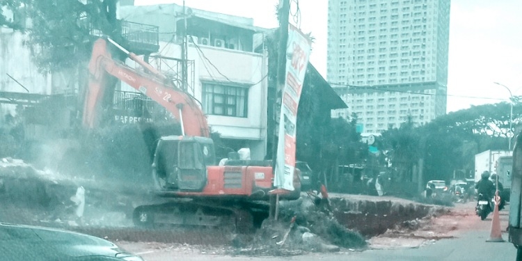 Pemkot Tangsel Mulai Garap Pelebaran Jalan Rawa Buntu Serpong untuk Urai Kemacetan Parah
