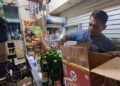 Satpol PP Tangsel Amankan Ribuan Botol Miras dari Toko Sembako di Pondok Aren