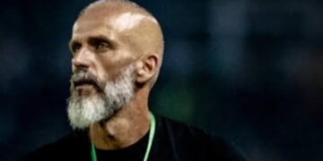 Persebaya Pecat Pelatih Eduardo Perez Pasca Imbang Kontra Arema