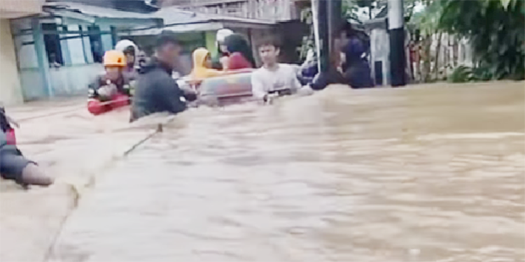 BNPB Buka Saluran Kontak (Hotline) Penanganan Banjir Sumatera dan Aceh