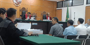 Saksi Ungkap Kepala DLH Tangsel Panik dan Hancurkan HP Sesaat Sebelum Digeledah Penyidik