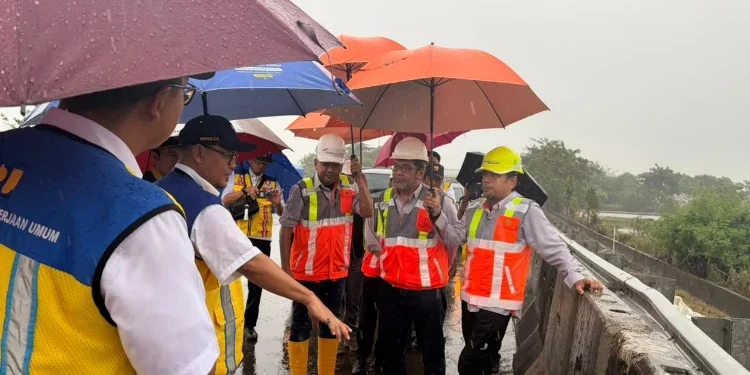 Penyebab Air Genangi Tol Tangerang–Merak Terungkap, Luapan Sungai Cidurian dan Danau Retensi Jadi Pemicu
