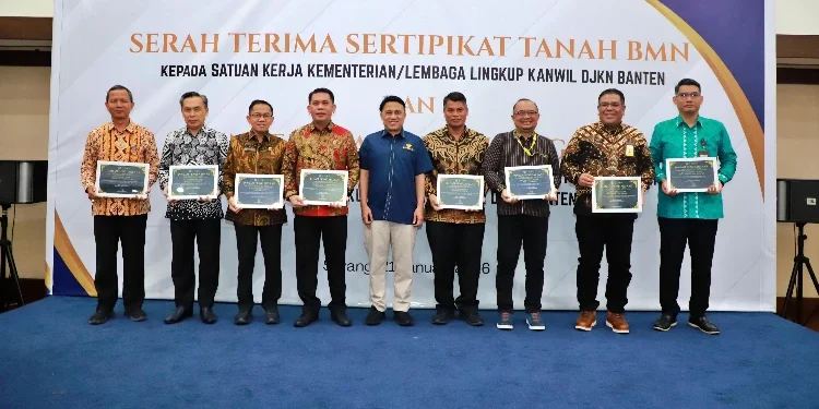 Kantor Pertanahan Tangsel Serahkan 108 Sertipikat Elektronik BMN, Perkuat Kepastian Hukum Aset Negara