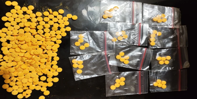 Polsek Cisauk Ungkap Dua Kasus Peredaran Obat Daftar G Ilegal dan Amankan Dua Tersangka