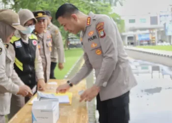 Polres Metro Tangerang Kota Gelar Tes Urine Massal Bagi Anggotanya, Tegaskan Komitmen Berantas Narkoba