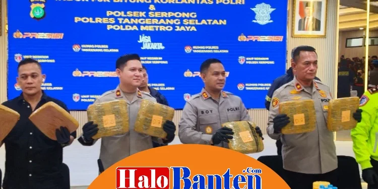 Polres Tangerang Selatan Gagalkan Peredaran 40 Kg Ganja Lintas Provinsi di Tol Bitung–Serpong