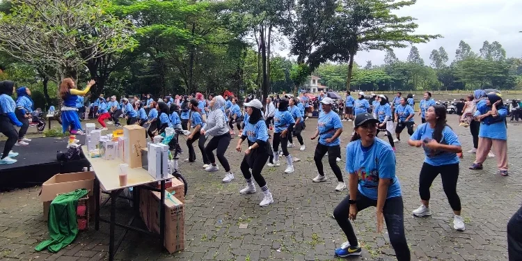 Sambut HPN 2026, PWI Tangsel Gelar Senam Sehat, Layanan Kesehatan dan Donor Darah di Tandon Ciater Serpong