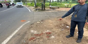Tak Terima Ditegur Saat Palak Pedagang di Pasar Bukit, Dua Preman Aniaya Warga Pakai Pisau