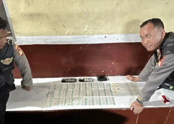 Dua Pria di Tangerang Tertangkap Basah Bawa Ratusan Pil Obat Keras Siap Edar
