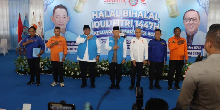 Kapolri Jalin Silaturahmi dengan Buruh di Tangerang