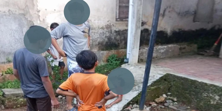 Kejar Layangan Putus, Siswa MIS Al Khaeriyah Koceak Tangsel Meninggal Kesetrum Listrik PJU "Tangsel Terang"