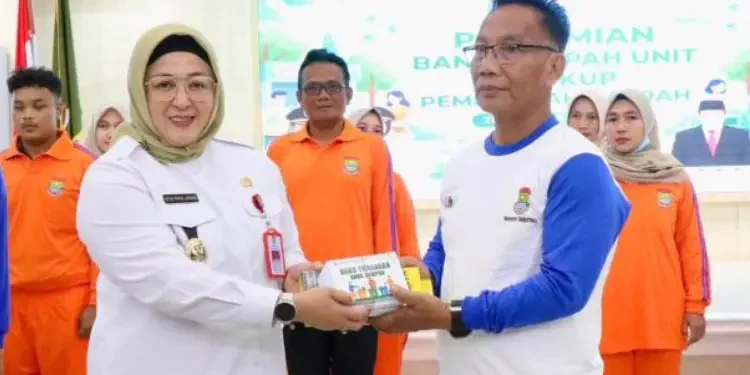 Wabup Tangerang Perkuat Tata Kelola Limbah Kantor Lewat Bank Sampah Puspem