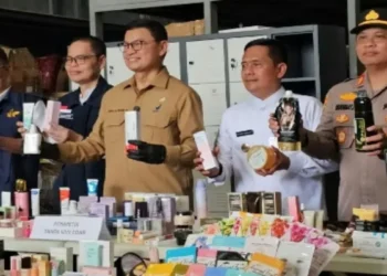 BPOM Gerebek Pabrik Kosmetik di Tangerang, Sita 1,8 Juta Kosmetik Ilegal, Nilai Ekonomi Capai Rp27,6 Miliar