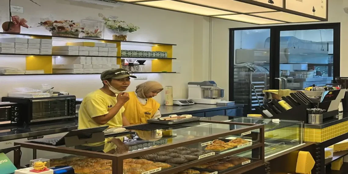 Kajian Proses Manufaktur Pastry: Tahapan Produksi dan Pengendalian Kualitas pada CV Dapur Hidayat