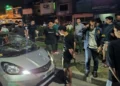 Massa Rusak Mobil Honda Jazz Dirusak Massa di Citra Raya Tangerang, Polisi Selidiki Pemicu Kericuhan