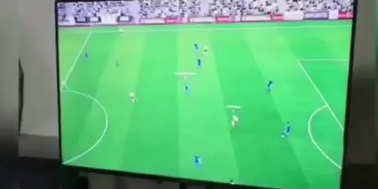 Sekcam Mauk Main PlayStation Saat Jam Kerja, Camat Minta Maaf dan Jatuhkan Sanksi