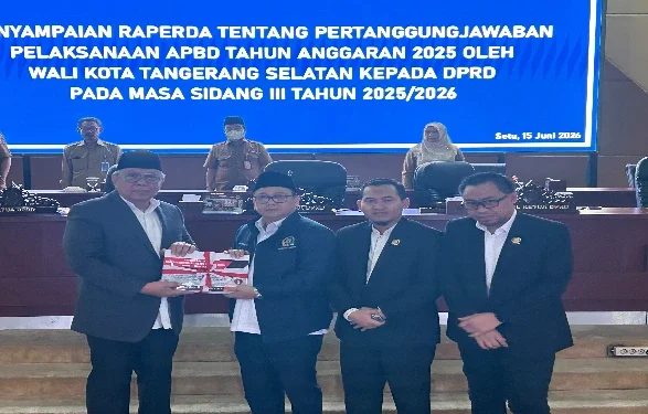 SiLPA APBD 2025 Tangsel Rp478,59 miliar tercatat dalam laporan APBD. Wali Kota Benyamin Davnie menyebut pendapatan daerah melampaui target.