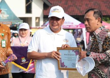 Kepala MAN 1 Tangerang Raih Penghargaan Sekolah Ramah Anak