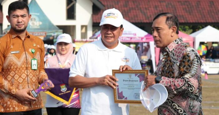 Kepala MAN 1 Tangerang Raih Penghargaan Sekolah Ramah Anak