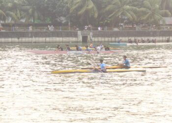 Festival Cisadane 2026 resmi bergulir pada Rabu (22/7/2026). Perhelatan budaya tahunan itu langsung menarik perhatian ribuan warga yang memadati kawasan Jalan Benteng Jaya, tepatnya di sekitar Jembatan Kaca Bantaran Sungai Cisadane.