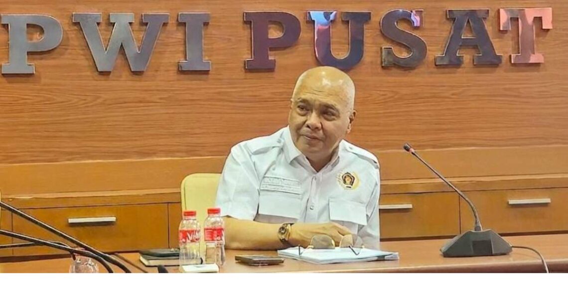 PWI Sesalkan Pernyataan Hotman Paris soal Profesi Wartawan