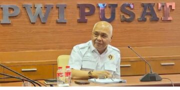 PWI Sesalkan Pernyataan Hotman Paris soal Profesi Wartawan