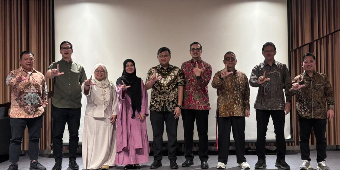 Pelatihan PP TUNAS Bekali 200 Guru Tangerang Selatan Hadapi Tantangan Digital Anak, Sinar Mas Land Gandeng Kemenkomdigi