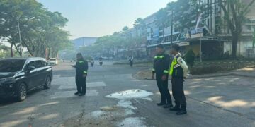 Pengendara Sepeda Listrik di Panongan Tangerang Tewas Tertabrak Minibus