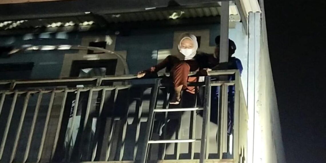 Perempuan tak bisa keluar dari daycare Tangsel memicu penyelidikan Polsek Ciputat Timur setelah laporan masuk melalui Call Center 110 Polri