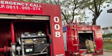 Petugas Damkar Tangsel tersebut mengatakan unit pemadam tertua yang masih digunakan merupakan kendaraan keluaran tahun 2011