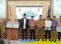 Wali Kota Tangerang Selatan Serahkan Penghargaan Kafilah MTQ Tangsel Berprestasi