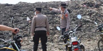 Antisipasi Kebakaran, Patroli TPA Jatiwaringin Libatkan Polisi, TNI, dan Damkar