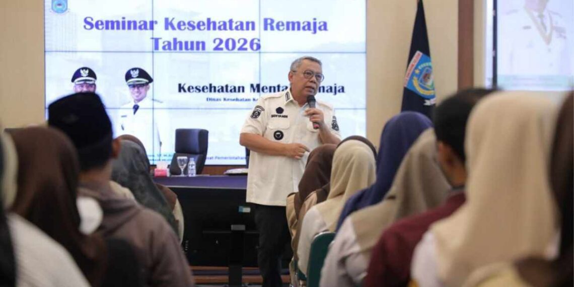 Wali Kota Tangerang Selatan (Tangsel) Benyamin Davnie mengingatkan remaja menjaga kesehatan mental melalui penggunaan teknologi secara bijak.
