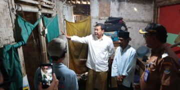 Bupati Tangerang Bedah Empat RTLH di Sindang Jaya
